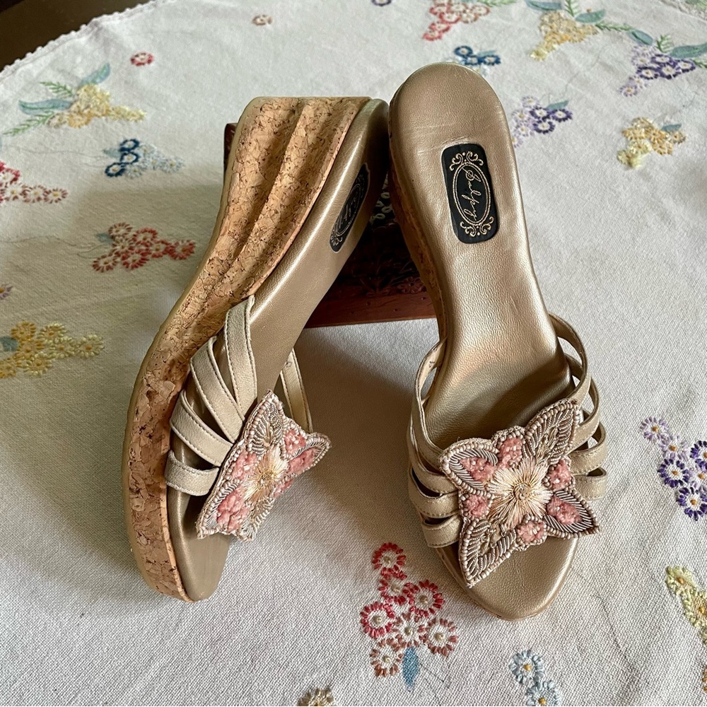 Salpy Handmade Leather w/ Cork Wedge Sandal. Beaded Detailing. Size 9 - Picture 12 of 15